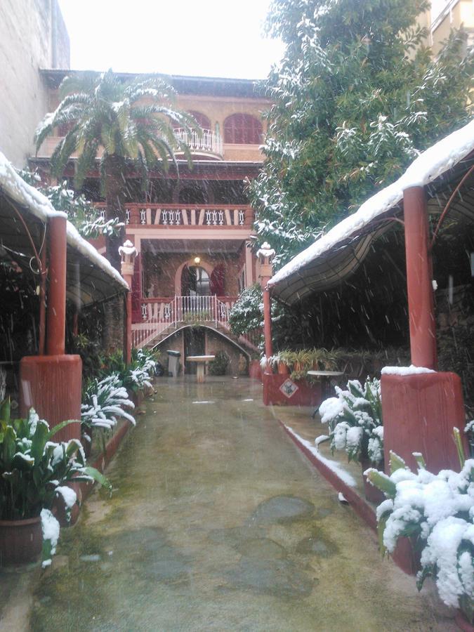 Hostal Corona Palma Kültér fotó